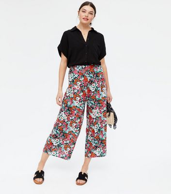 Black Floral Wide Leg Crop Trousers 
