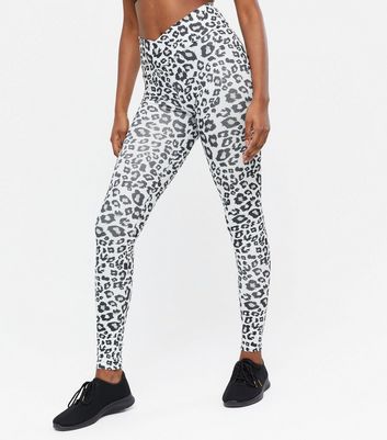 leopard running leggings