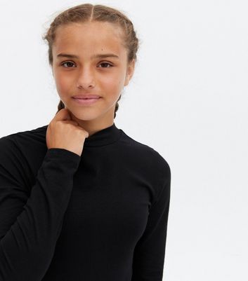 Hollister hot sale black turtleneck