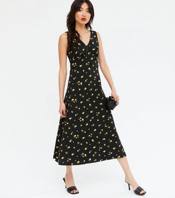 sleeveless midi dress