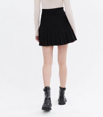 Black Knit Pleated Flippy Mini Skirt New Look