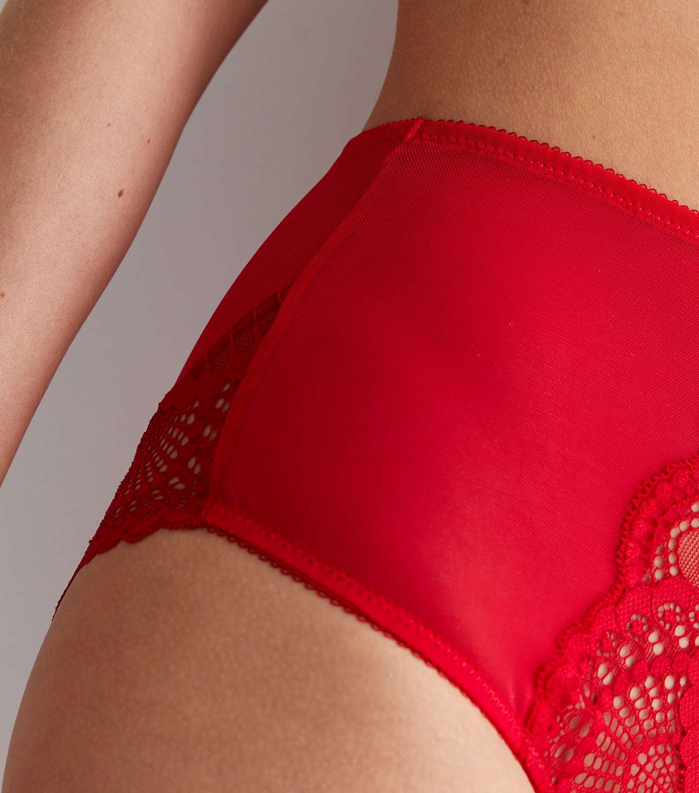 Red Scallop Lace High Waist Briefs Image 3
