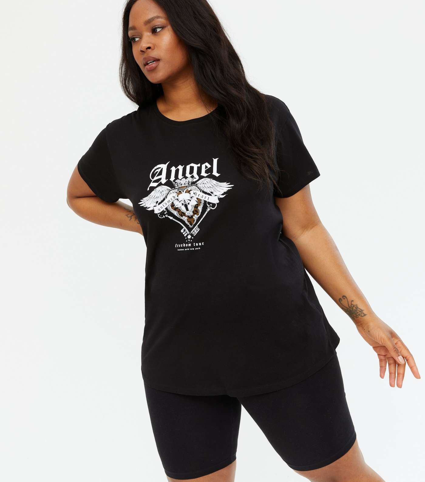 Curves Black Heart Angel Logo T-Shirt Image 3