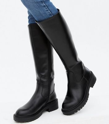 New look hotsell black chunky boots