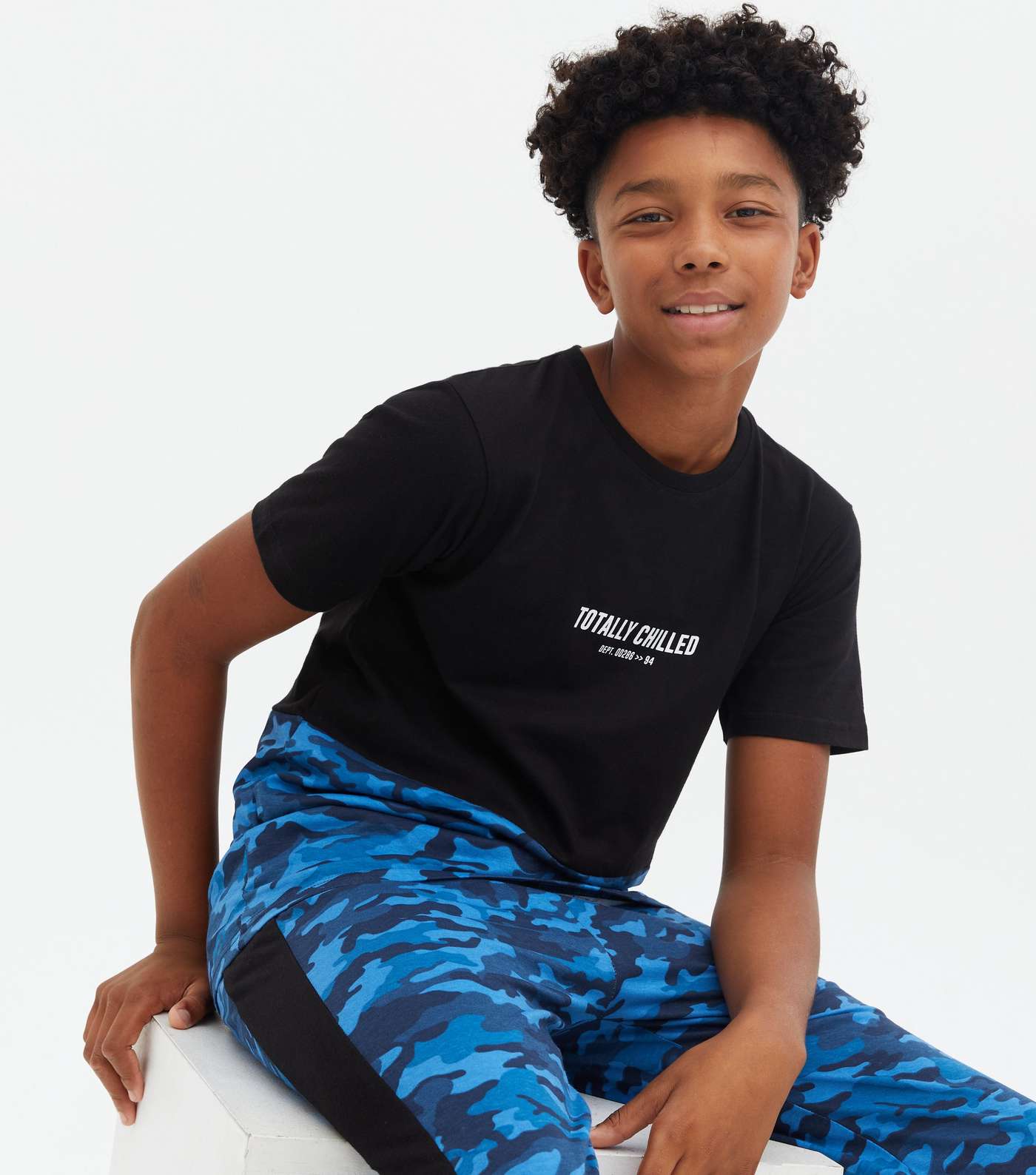 Boys Blue Camo Totally Chilled Logo Jogger Pyjama Set Image 2