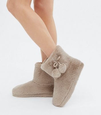fluffy slipper boots