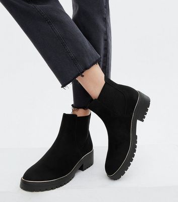 chunky chelsea boots flat