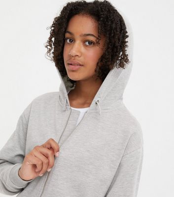 Grey zip up top hoodie with white strings