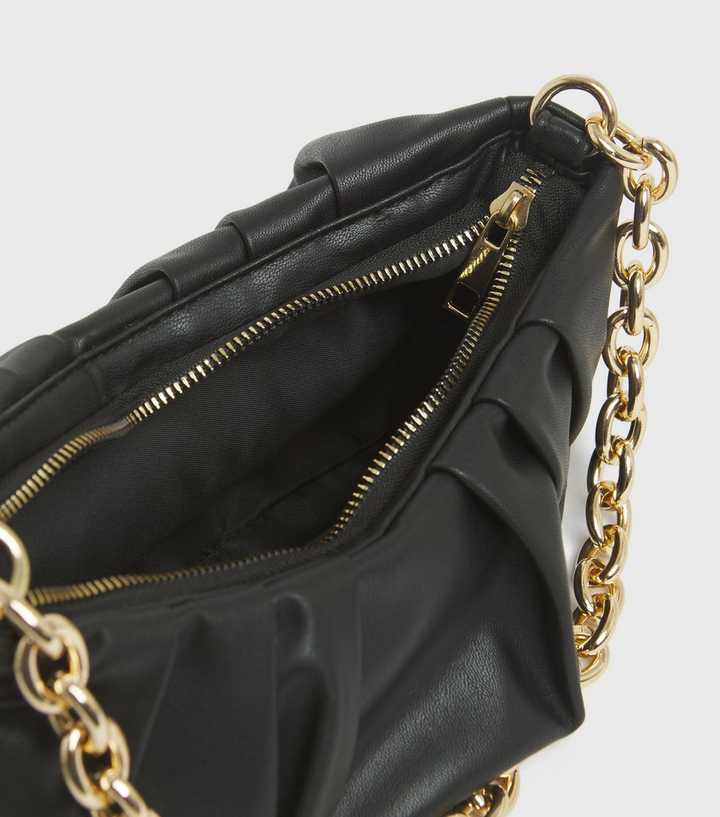 Black Chunky Chain Shoulder Bag