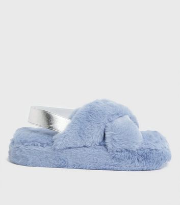 Blue best sale fluffy sliders