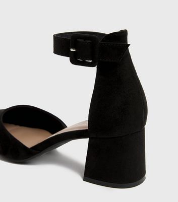 Black court shoes 2 hotsell inch heel