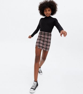 Pink checkered 2025 skirt outfit