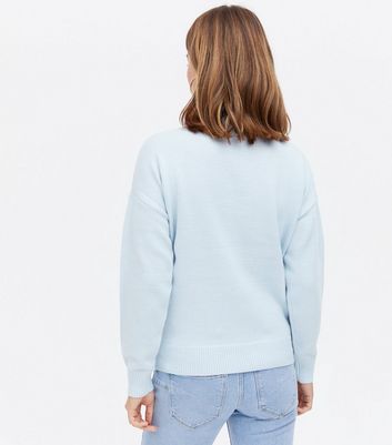 matching red outfits