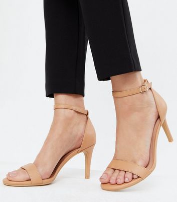 stilettos camel