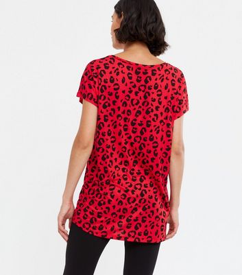 leopard red shirt