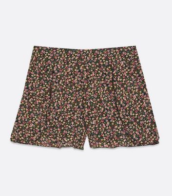 flower shorts