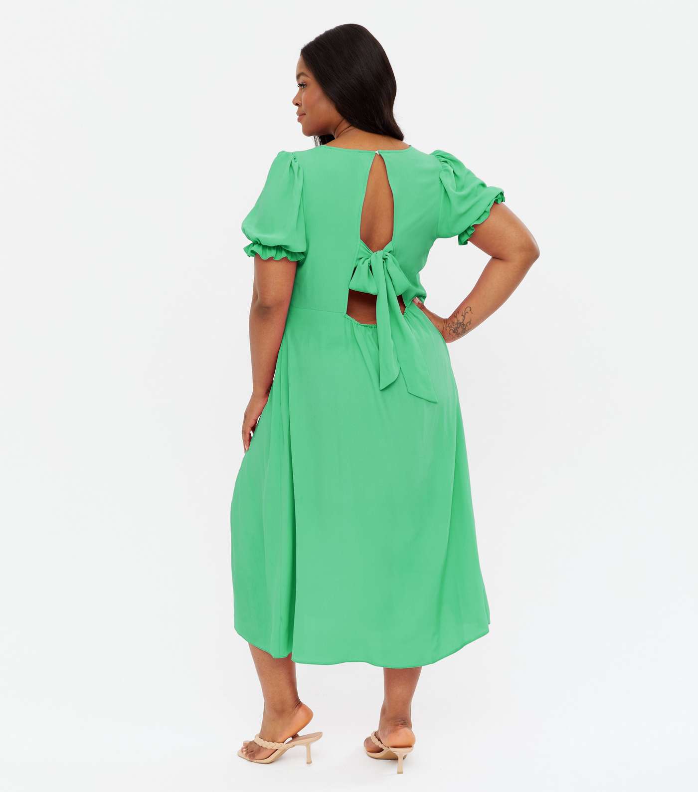 Curves Green Split Hem Puff Sleeve Midi Dress Image 4