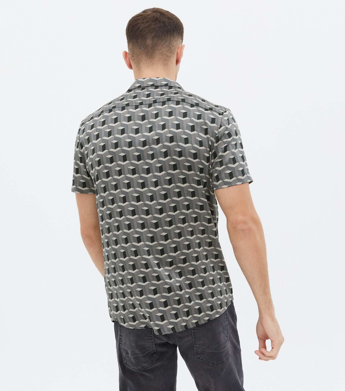 Grey Geometric Short Sleeve Shirt Image 4