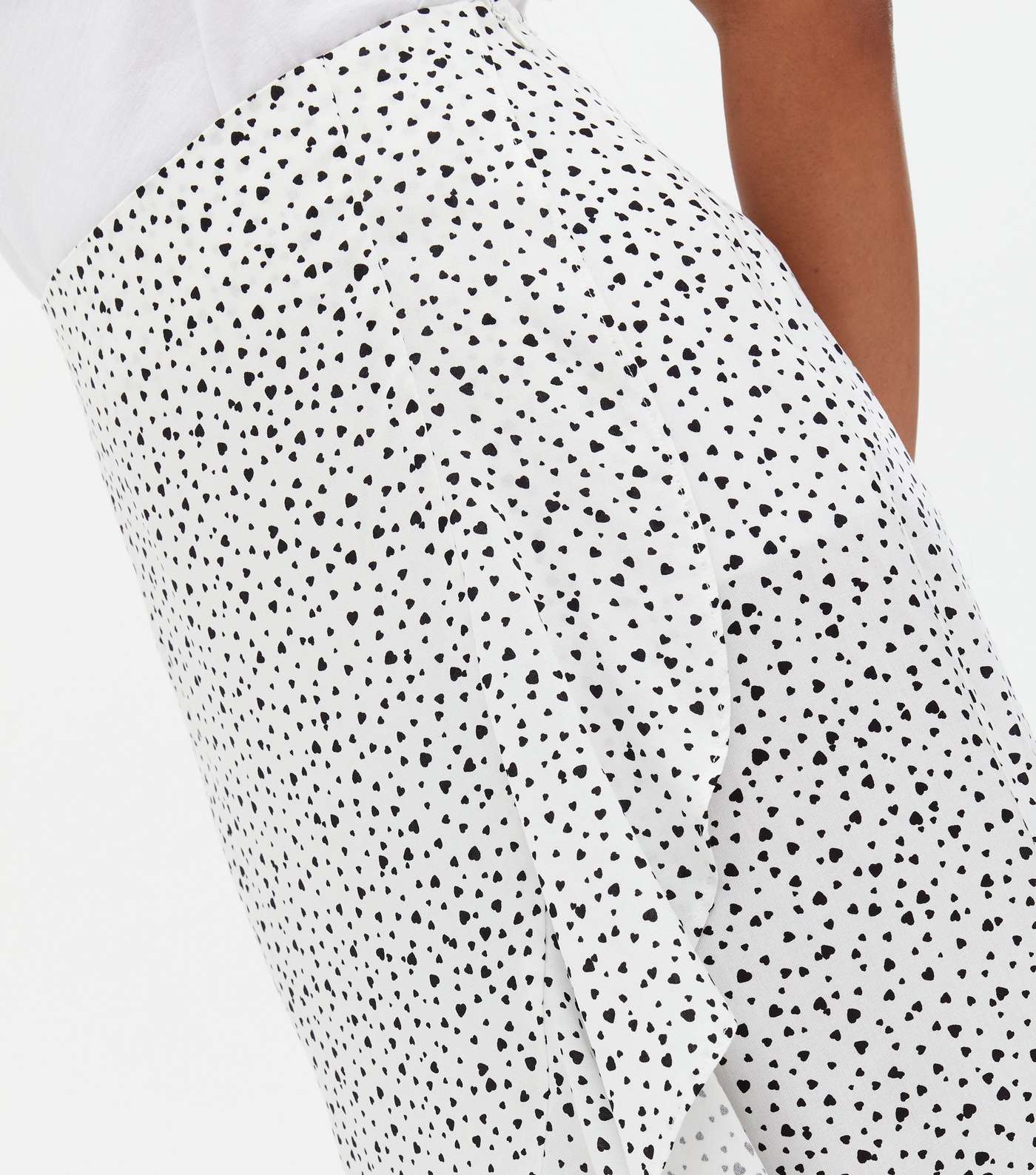 Petite White Heart Ruffle Midi Skirt Image 3