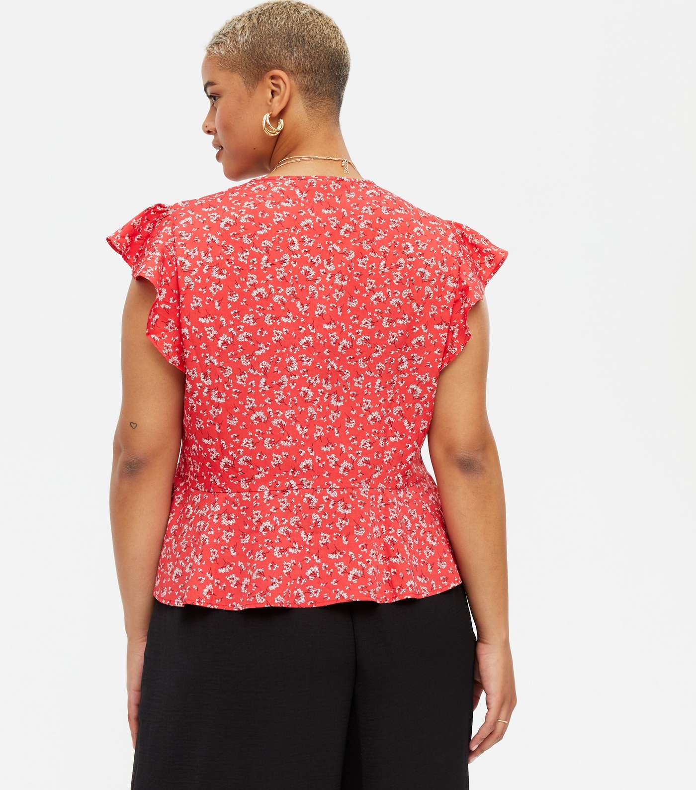 Curves Red Floral Crepe Frill Sleeve Blouse Image 4