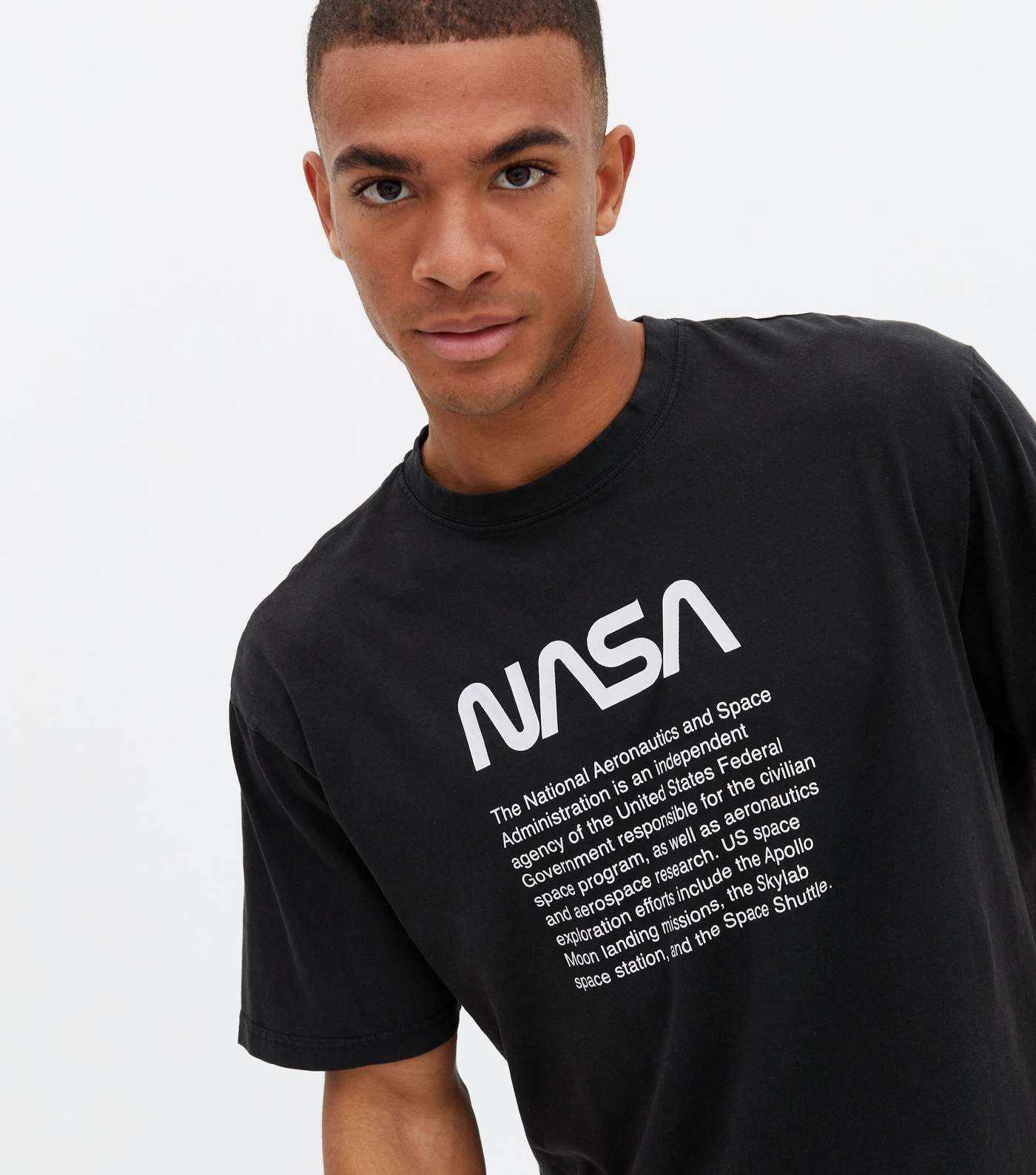 Only & Sons Black NASA Logo Crew T-Shirt Image 3