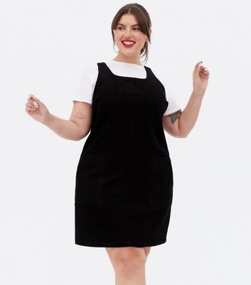 Black pinafore plus size best sale