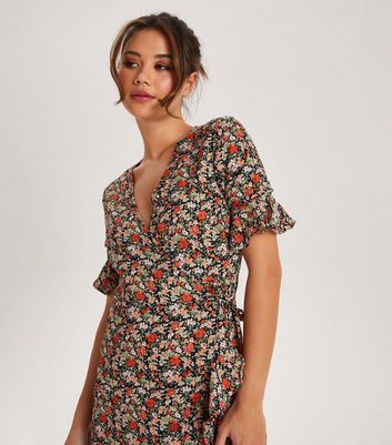 Urban Bliss Black Ditsy Floral Mini Wrap Dress New Look