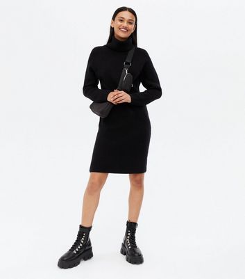 Blue Vanilla Black Ribbed Roll Neck 