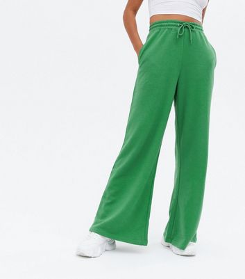 wide legged jogging bottoms