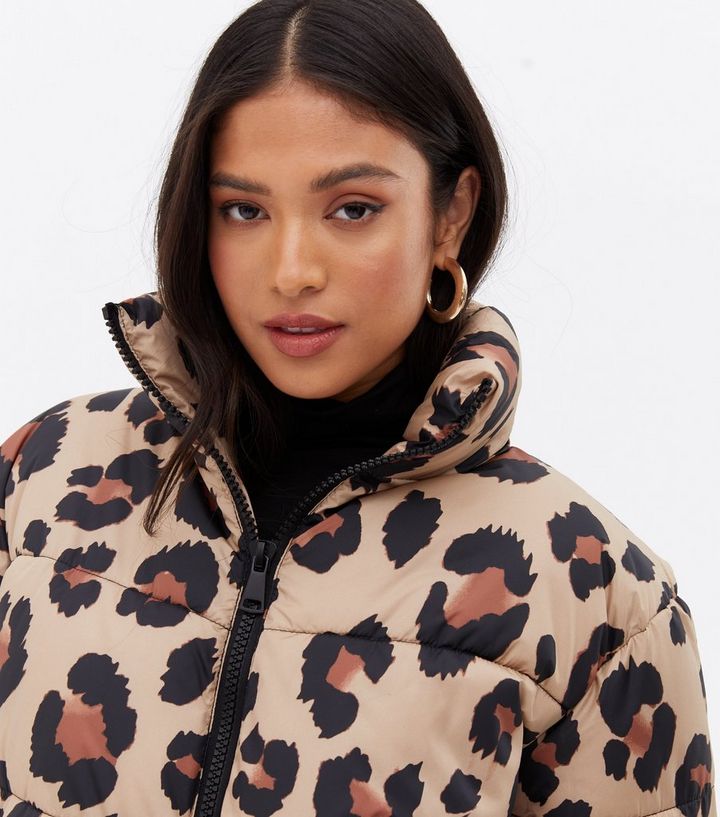 Petite Brown Leopard Print Boxy Puffer Jacket | New Look