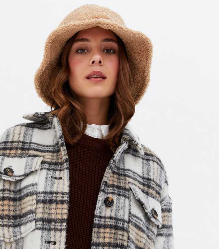 Camel Teddy Bucket Hat New Look