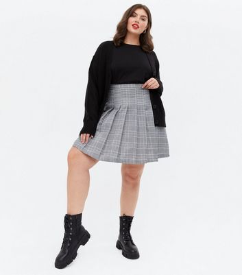 Curves Black Check Pleated Mini Tennis Skirt New Look