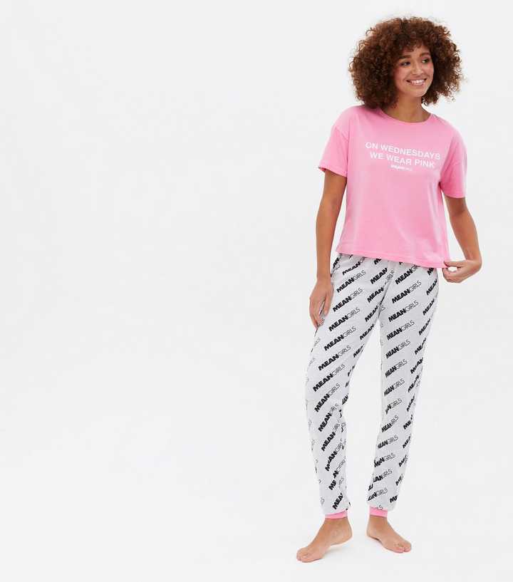 Mean Girls - Wednesdays We Wear Pink Women's Pajama Set Mean Girls