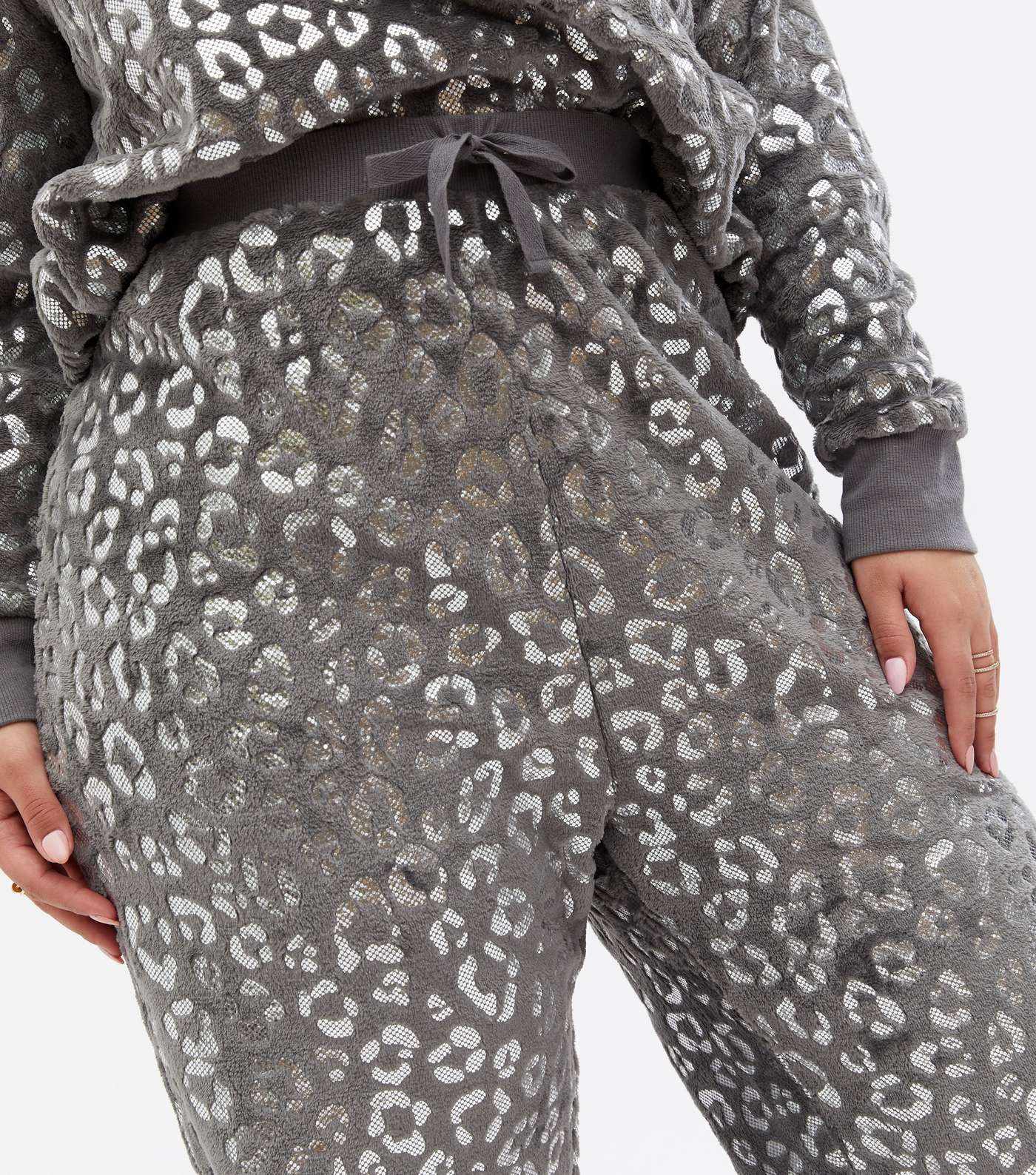 Curves Light Grey Metallic Leopard Print Pyjama Joggers Image 3