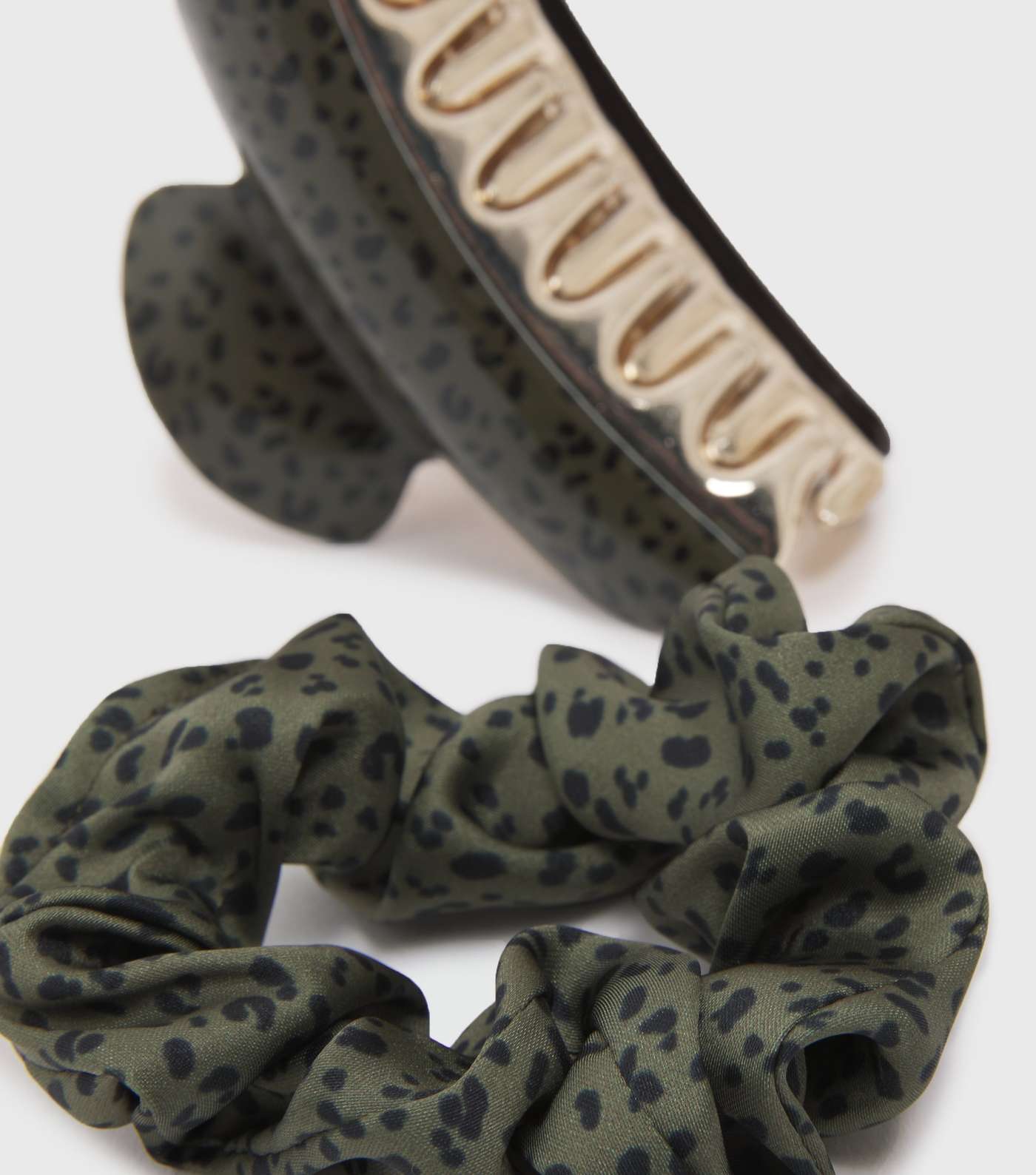 Khaki Leopard Print Scrunchie and Bulldog Claw Clip Set Image 2