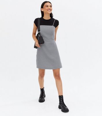 Dog tooth dress sales new look