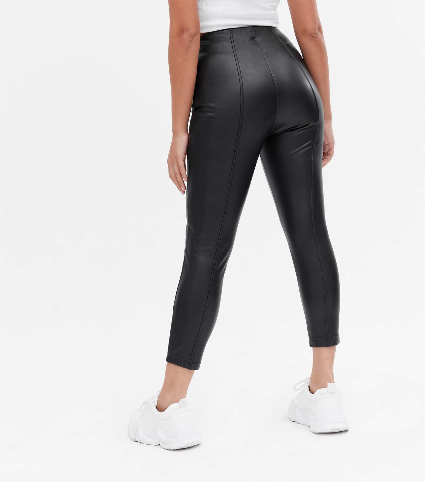 Petite Black Leather-Look High Waist Zip Short Leggings Image 4