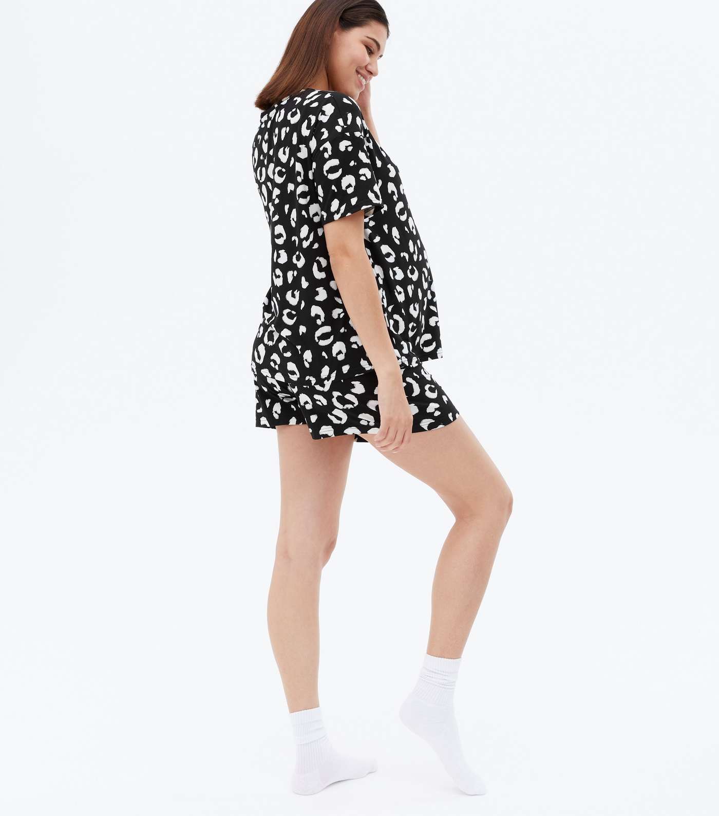 Maternity Black Leopard Print Soft Touch Short Pyjama Set Image 4