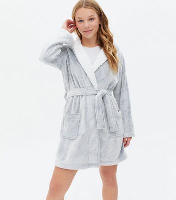 Teenager Bekleidung für Mädchen Girls Pale Grey Sloth Hooded Dressing Gown