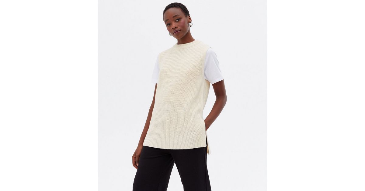 cream crew neck outfit