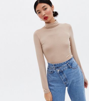 Thin roll hot sale neck top