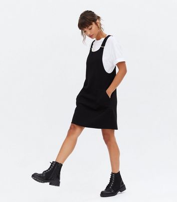 New look black hot sale dungaree dress