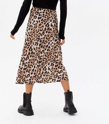 Other Stories Image Of Leopard Pleated Skirt In Leopard Print Midi ...