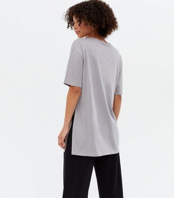 Click to view product details and reviews for Tall 3 Pack Olive And Grey Long Split T Shirts New Look.