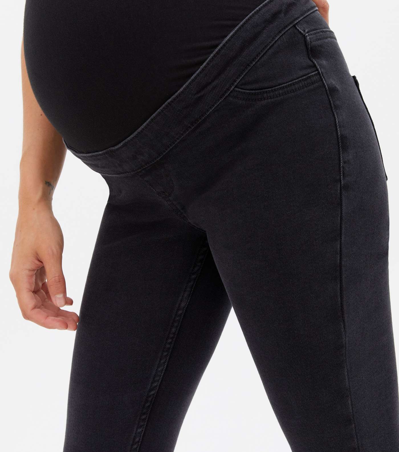 Curves Maternity Black Washed Over Bump Lift & Shape Emilee Jeggings Image 5
