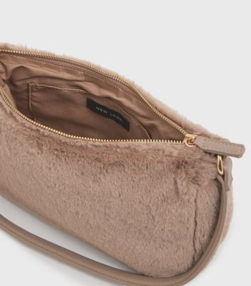 fur shoulder bag