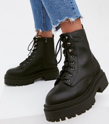 black chunky lace up boots new look