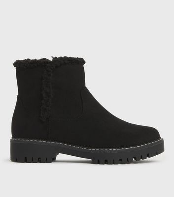 wide shearling boots