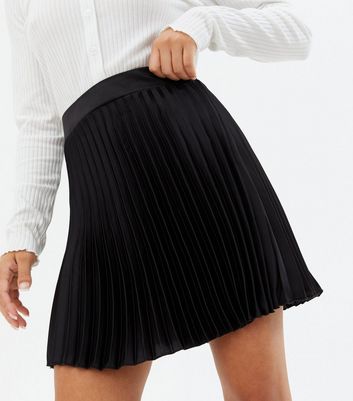 Supriya Black Pleated Mini Skirt