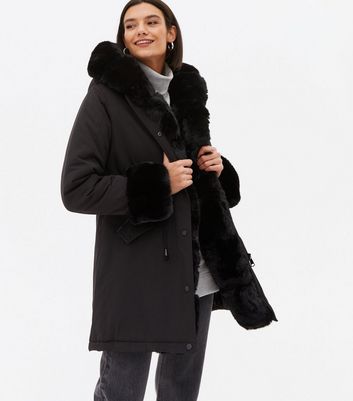 fur trim hooded parka